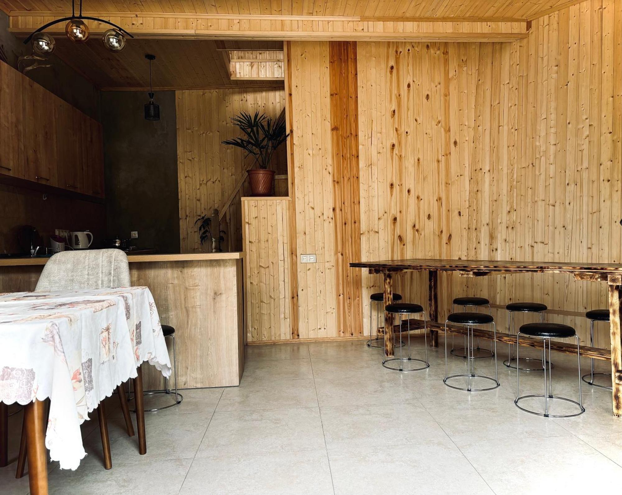 Family Hostel Nika Stepantsminda Exterior photo